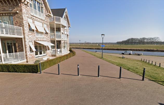 Toegang tot het theater via het terras